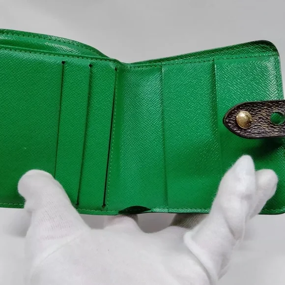 ❌ SOLD❌ Louis Vuitton Monogram Perforated Compact Zippy Wallet - Picture 4 of 8